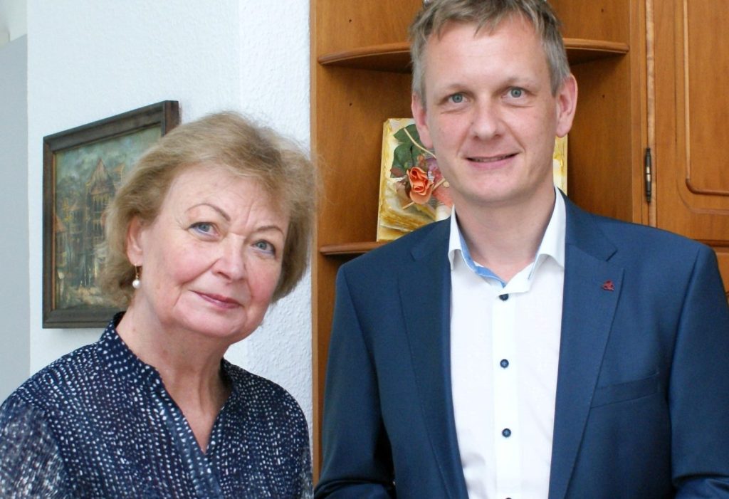 Schlüsselübergabe im Greizer&nbsp;Landratsamt