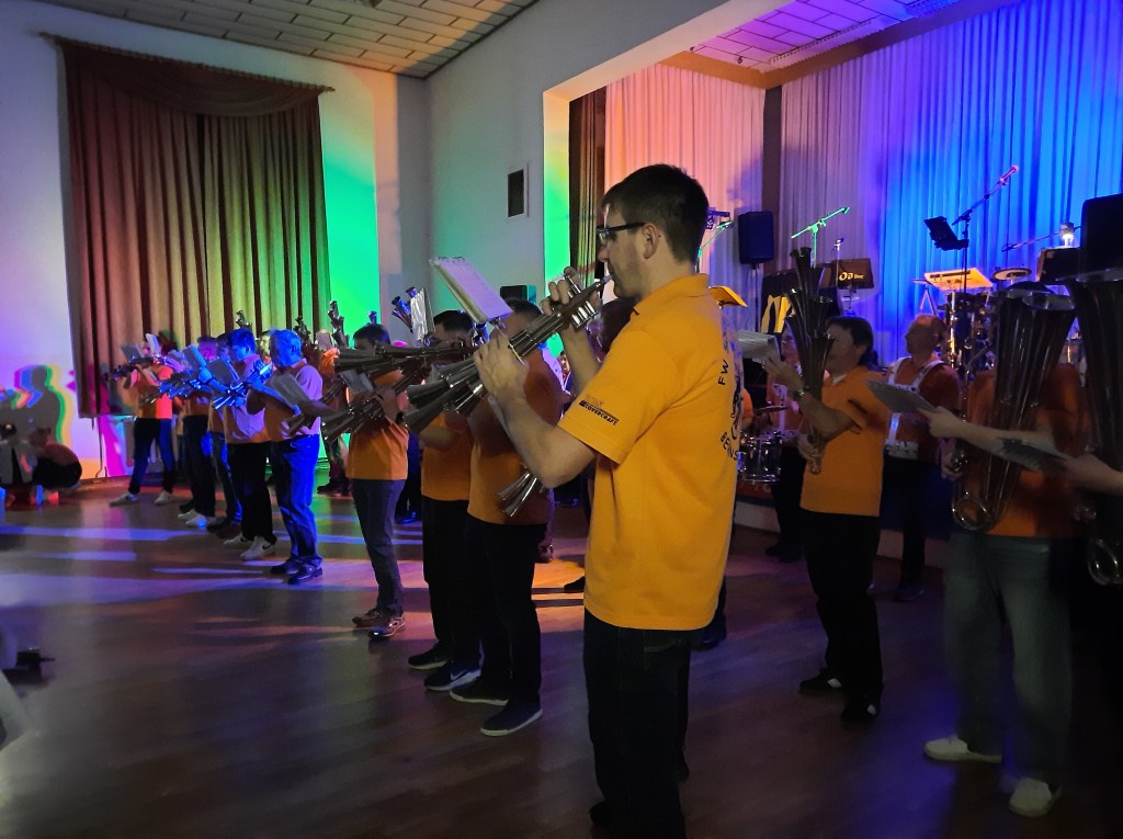 Kirmes in Bernsgrün – Live is&nbsp;Life