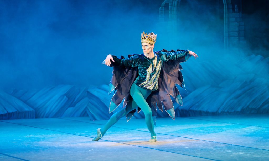 „Schwanensee“ in der Greizer&nbsp;Vogtlandhalle