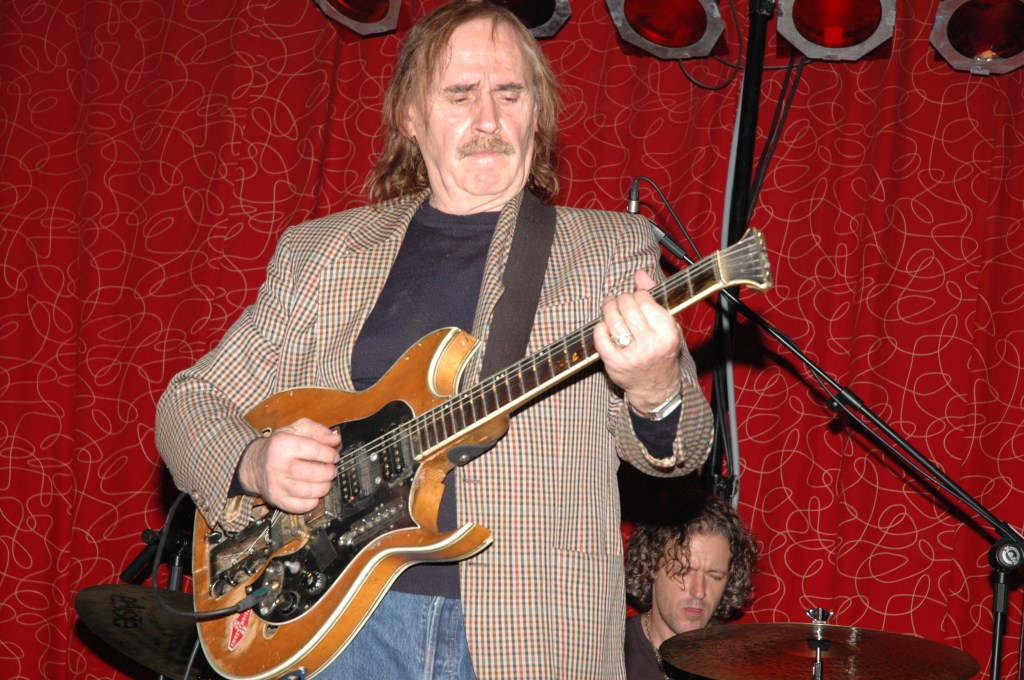 Thüringer Gitarrenlegende gastiert in Schmölln