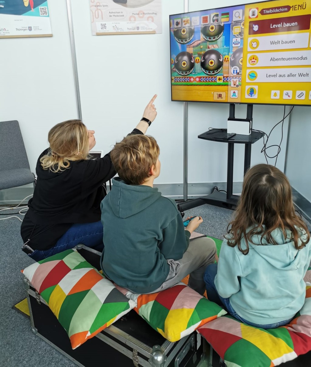 Digitale Medien im Fokus – digitale Bildung für alle Generationen in Pößneck