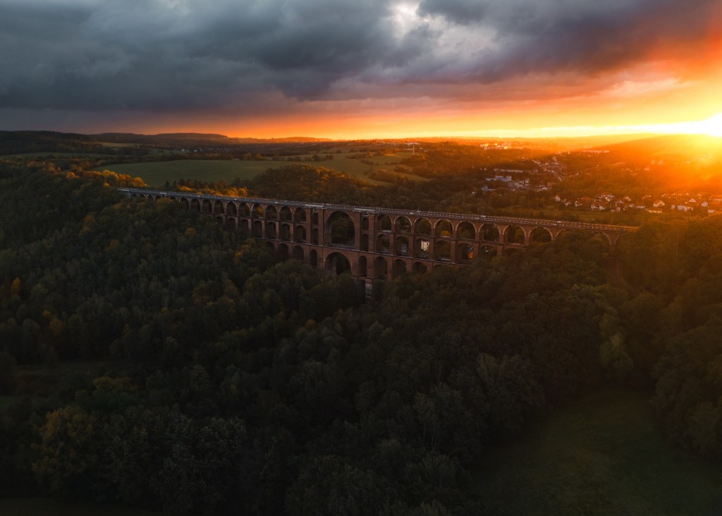 Bekannte Landschaftsfotografen fangen herbstliche Magie im Vogtland&nbsp;ein