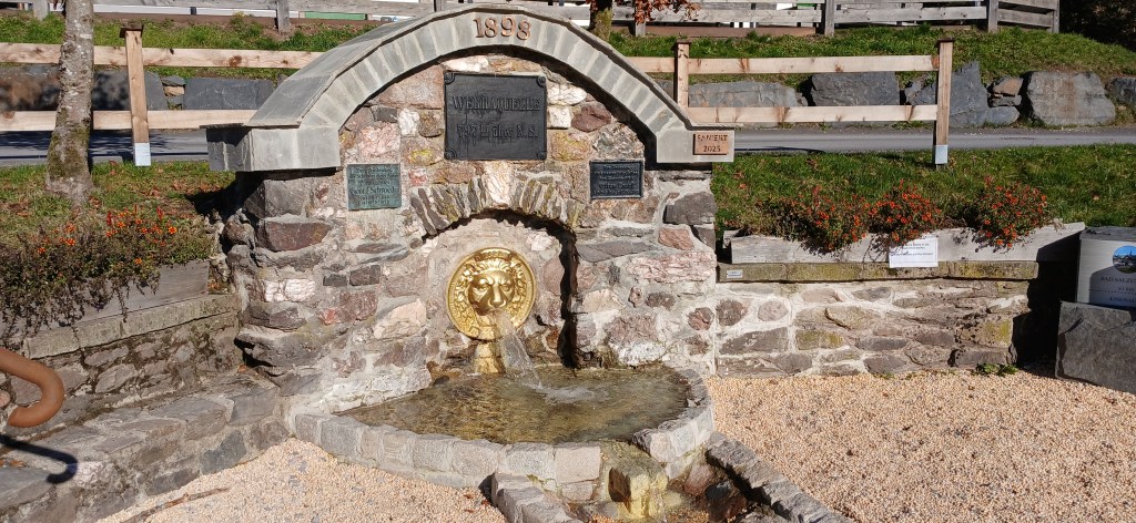 Aufstieg zur Werraquelle und weiter zur&nbsp;Rennsteigwarte