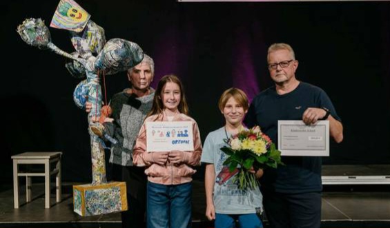 Weimarer Kinderrechtspreis für Familie, die Kindern in Not Halt&nbsp;gibt