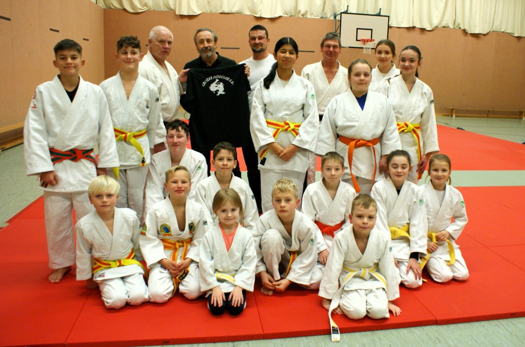 Neue T-Shirts für Greizer Judoclub