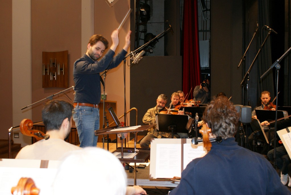 Vogtland Philharmonie spielt Musik aus Western-Klassikern ein