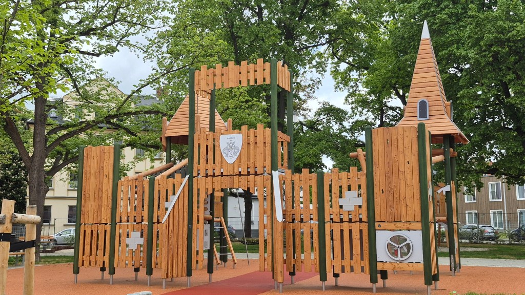 Neuer Spielplatz in einem Geraer Stadtteil als Treffpunkt für&nbsp;Familien