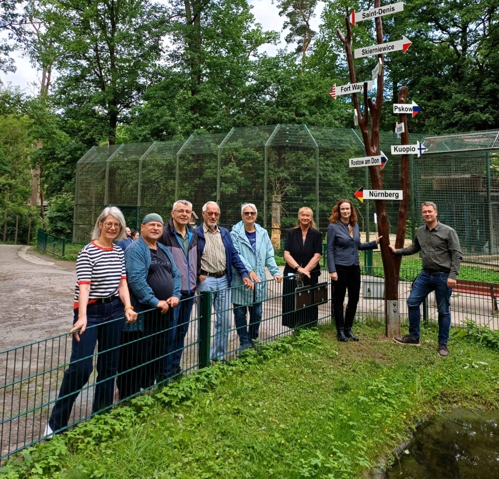 Wegweiser „Partnerschaftsstädte“ in Gera offiziell eingeweiht